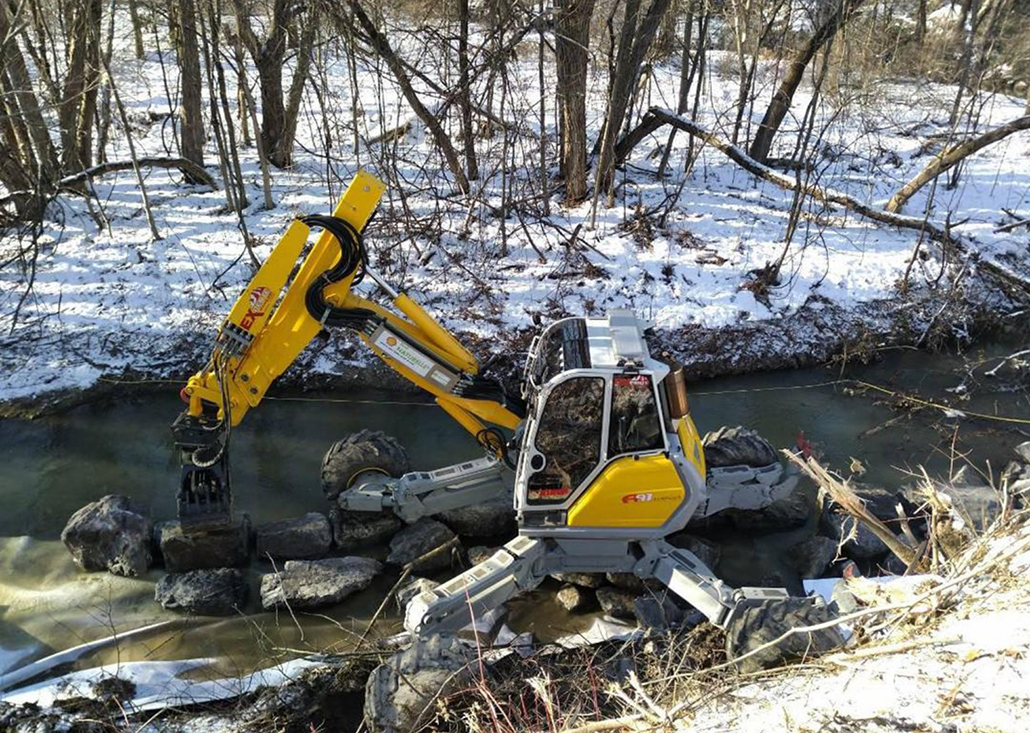 excavation en zone sensible avec pelle araignée